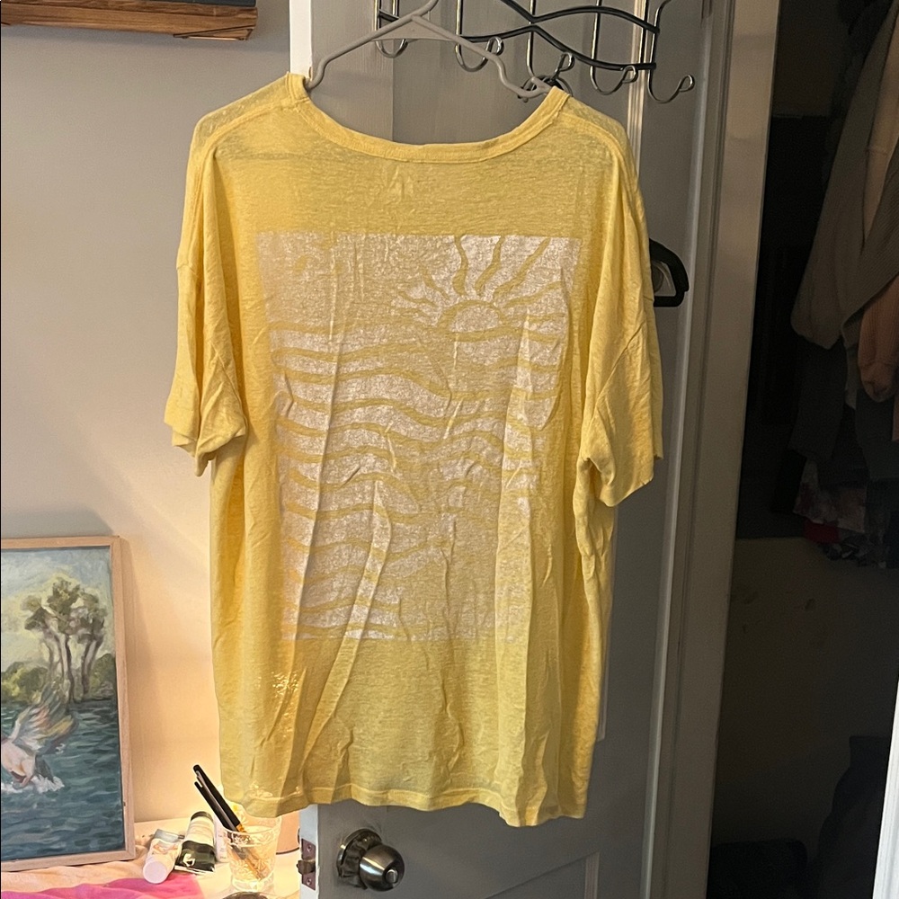 Aerie Sun Graphic Yellow Tee